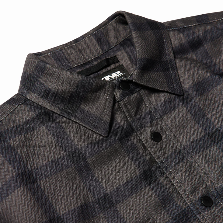 γρ Dakine άνδρες φανέλα με μόνωση φορτιστή γκρι καρό 4D06T61 είδη ένδυσης